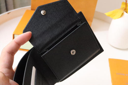 春夏特惠💰340 原单LV 新品上市！新品短款钱包M62288 商品图5