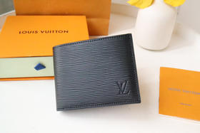 春夏特惠💰350 原单LV 新品上市！新品短款钱包M62288水波纹