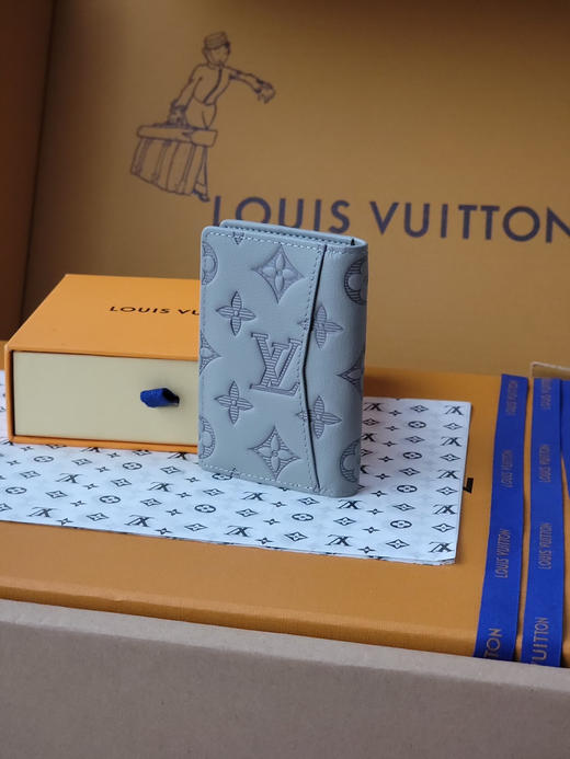 春夏特惠💰350 原单LV 卡包M14915 卡包冰灰 商品图1