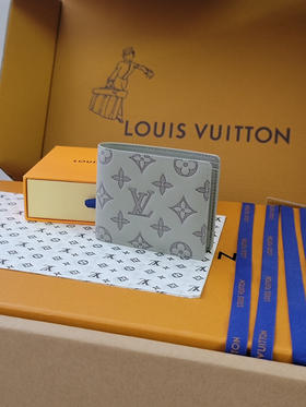 春夏特惠💰370 原单LV 短款钱夹M14802冰灰