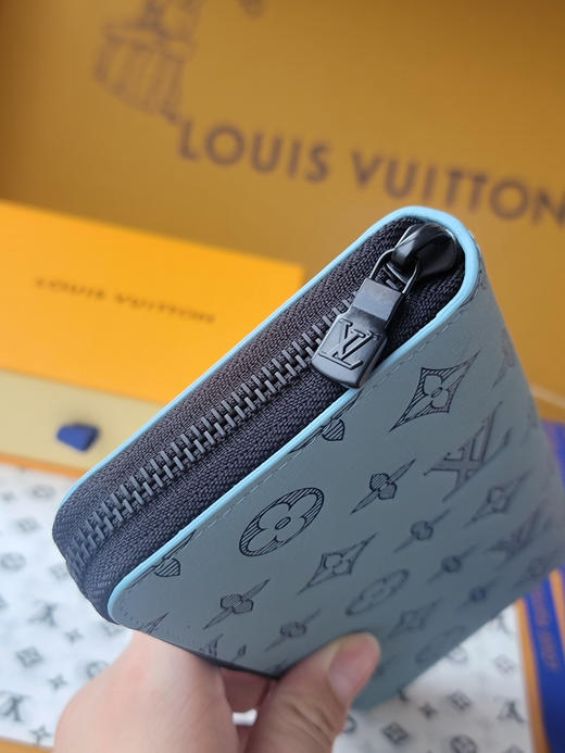 春夏特惠💰460 原单LV 长款钱夹M14783冰蓝 商品图2