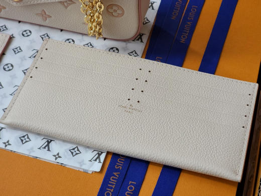 春夏特惠💰660 原单LV POCHETTE FELICIE 手袋 M15968新色 优雅小巧 商品图1