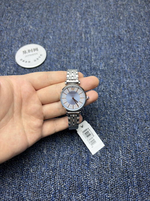 原单阿玛尼ARMANI 满天星 AR11594蓝色满天星 女士腕表
机芯：原装进口石英机芯 商品图0
