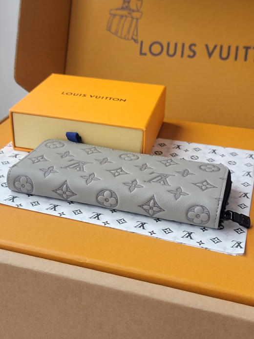春夏特惠💰460 原单LV 长款钱夹M14784冰灰 商品图3