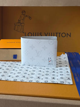 春夏特惠💰330 原单LV M27082短夹