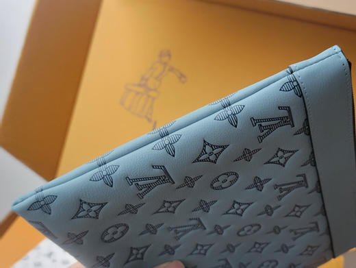 春夏特惠💰620 原单LV 手包M14914蓝 商品图7