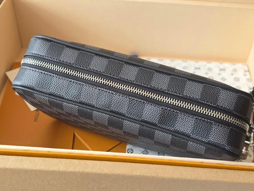 春夏特惠💰600 原单LV M47626黑格手拿包 商品图7