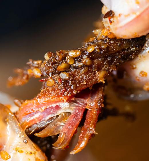 【新疆直发】塞外牧人 牛肉干 选用新疆褐牛后腿肉 不干不柴 嚼劲十足 商品图0