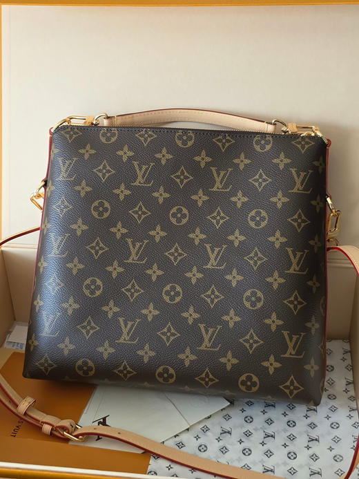 春夏特惠💰750 原单LV M27825 老花 Multipass 手袋 商品图1