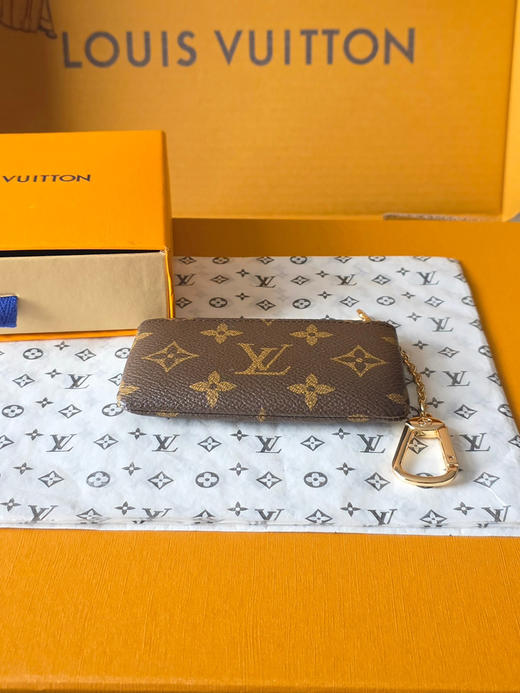 春夏特惠💰290 原单LV M62650 本款钥匙包 商品图2