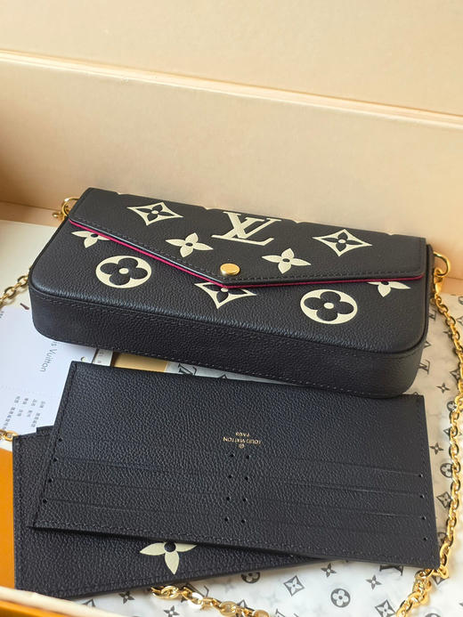 春夏特惠💰760 原单LV M69977 黑色 三合一 女士包包 商品图6
