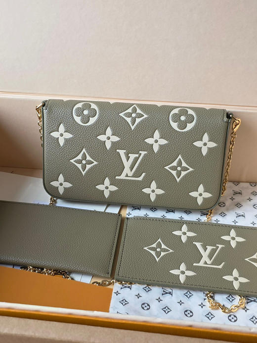 春夏特惠💰760 原单LV M69977绿 三合一 女士包包 商品图1