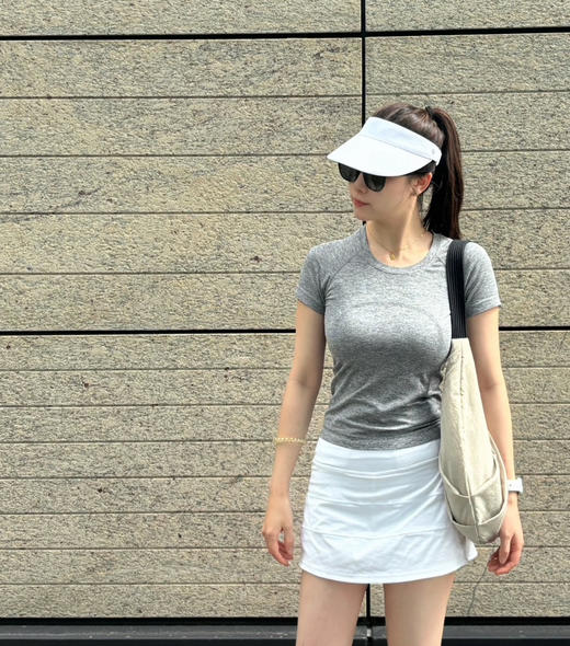 原单lu露Swiftly Tech 女士修身速干短袖T恤060402 商品图6
