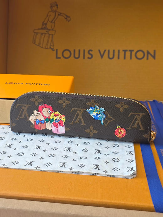 春夏特惠💰350 原单LV 圣诞系列 笔盒GL1474 文具袋 商品图1