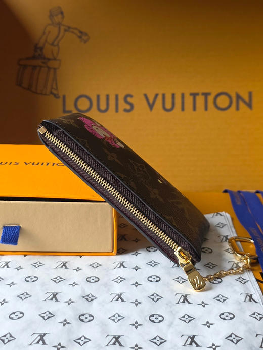 春夏特惠💰360 原单LV M27045 钥匙卡包零钱包 圣诞款 商品图7
