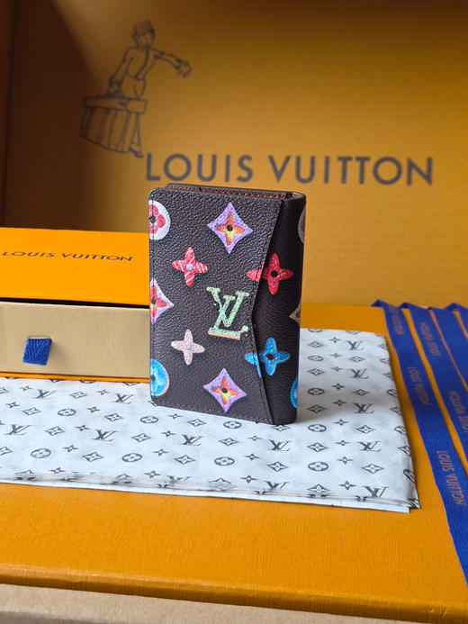 春夏特惠💰320 原单LV M28282 卡包 甜甜圈系列 咖色 口袋钱夹 商品图1