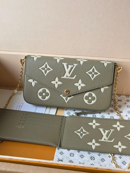 春夏特惠💰760 原单LV M69977绿 三合一 女士包包 商品图0