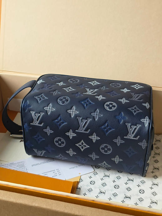 春夏特惠💰620 原单LV 芯片版本 M28835 蓝化妆包 商品图2