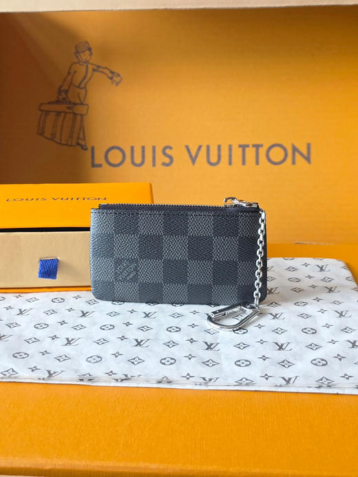 春夏特惠💰290 原单LV M62650 本款钥匙包 商品图2