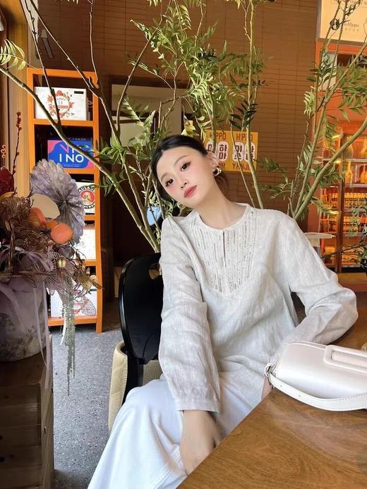 梅茵凯琳·重工钉珠亚麻衬衫 |穿出属于自己的“老钱风”：低调内敛，却处处是细节 商品图4