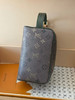春夏特惠💰580 原单LV M26963绿色 手拿包洗漱包 DOPP KIT 盥洗袋 商品缩略图1