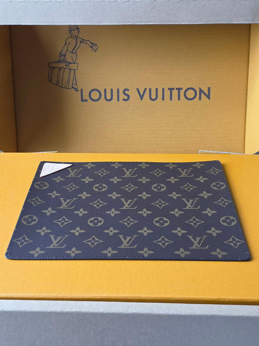 春夏特惠💰290 原单LV Mouse Pad 鼠标垫 GI1567 花 商品图0