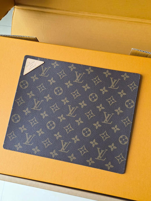 春夏特惠💰290 原单LV Mouse Pad 鼠标垫 GI1567 花 商品图1