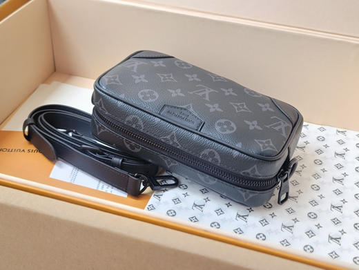 春夏特惠💰650 原单LV M14523黑花 斜挎包 Trocadéro 迷你手袋 商品图3