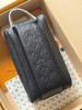 春夏特惠💰800 原单LV M59478压花/44494 头层皮 本款 Dopp Kit 盥洗袋 商品缩略图4