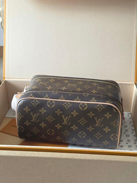 春夏特惠💰560 原单LV M44494老花 头层皮 本款 Dopp Kit 盥洗袋