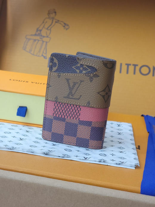春夏特惠💰340 原单LV 卡包 M26010 黄花nigo联名款 卡包 商品图3