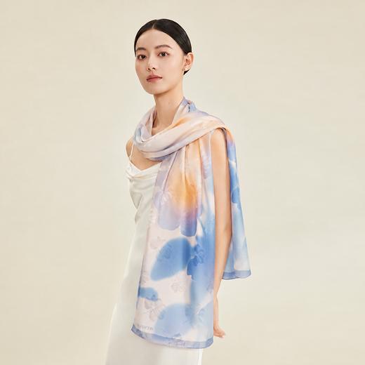 万事利双面印花防晒长巾-花汀蝶舞 商品图0