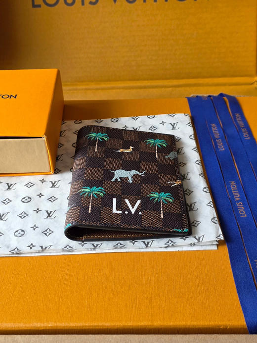 春夏特惠💰330 原单LV N40872 护照夹 护照套 商品图2