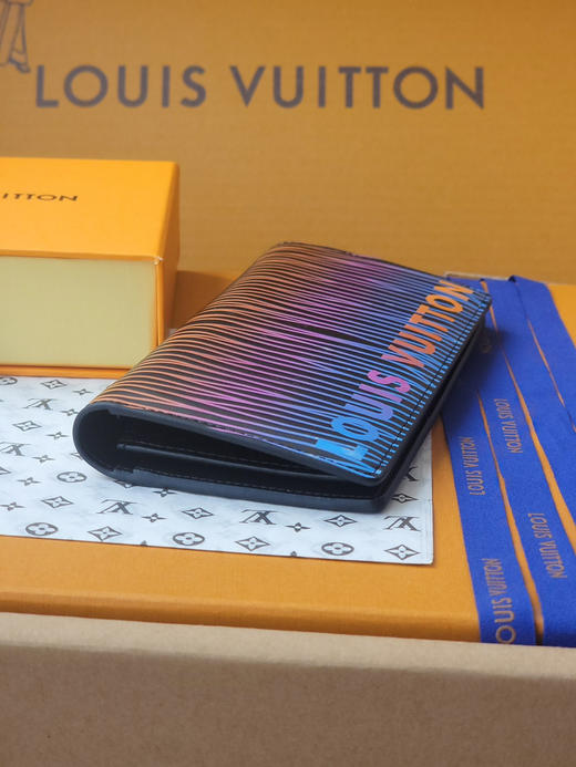 春夏特惠💰400 原单LV 长款钱夹BRAZZA 钱夹 M82585西装夹 商品图4