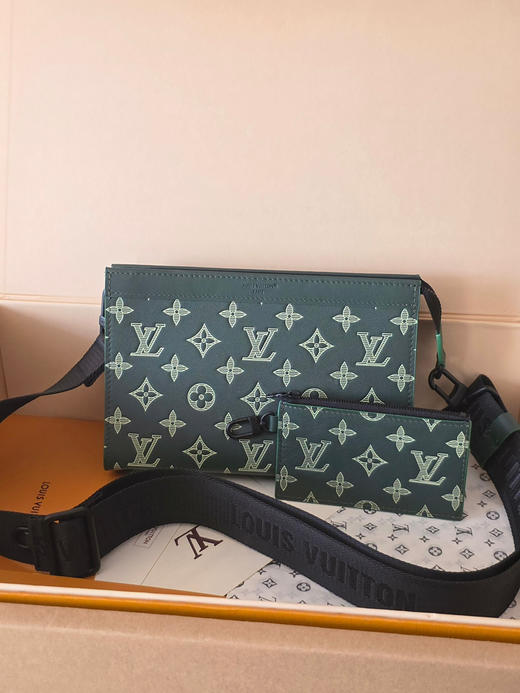 春夏特惠💰620 原单LV 手包M27148绿 原单款 商品图0