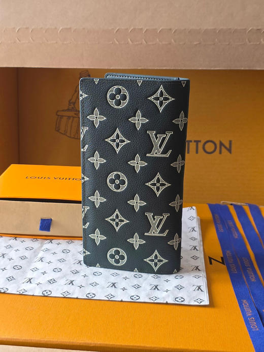 春夏特惠💰400 原单LV 长款钱夹【BRAZZA 钱夹】 M27151深绿色 商品图1
