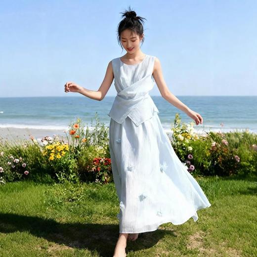 夏季新款网红炸街女收腰显瘦无袖上衣法式仙气高腰连衣裙-均码★娃娃优选 商品图1