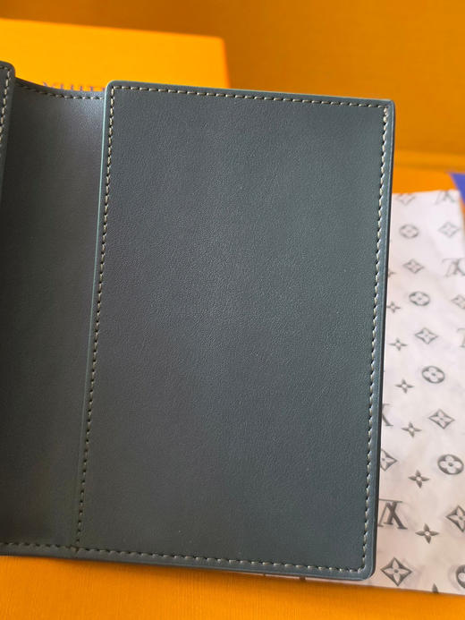 春夏特惠💰360 原单LV 护照夹M27147深绿 商品图6