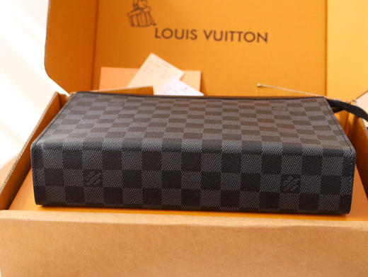 春夏特惠💰730 渠道级LV te级LV手包 Pochette Voyage中号手袋 N41696黑格/M61692黑花 商品图1