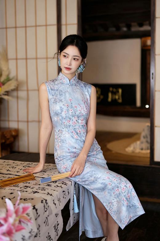 逸红颜明月优选 #「芸萝」仿萝手工钉珠立领旗袍，莫奈吉维尼花园，雾中看花花更柔 商品图4