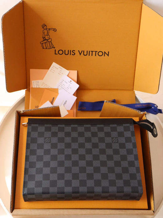 春夏特惠💰730 渠道级LV te级LV手包 Pochette Voyage中号手袋 N41696黑格/M61692黑花 商品图8
