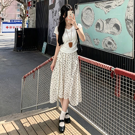 西遇白色波点半身裙女2026年夏季新款不规则荷叶边雪纺A字中长裙SS060499 商品图3