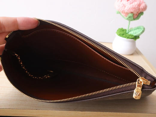 春夏特惠💰360 原单LV 中号 手包M13560实拍 Pochette Clés 中号钥匙零钱包 商品图7