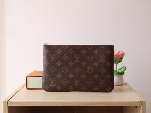 春夏特惠💰360 原单LV 中号 手包M13560实拍 Pochette Clés 中号钥匙零钱包 商品图0