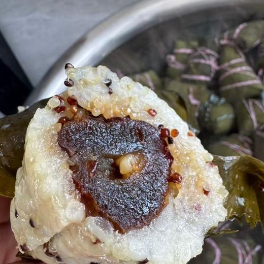 清水粽/蜜枣粽/藜麦粽丨传统柴火铁锅煮制，4小时慢火炖煮，喷香入味，手工包制粽子，现包现发，130克*4个⭐️顺丰快递 商品图3