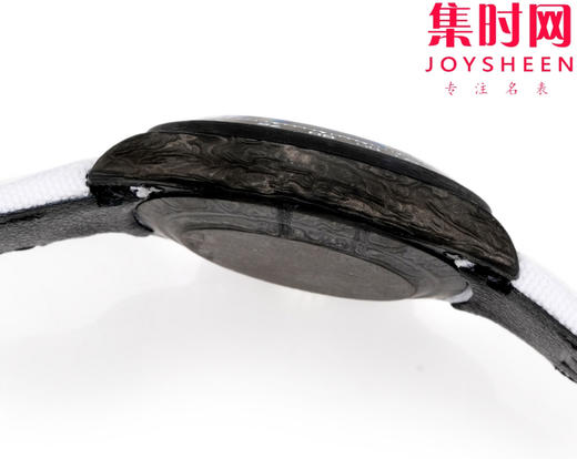 TW劳力士宇宙计时迪通拿系列之碳纤维定制版 Diw改装碳纤维迪通拿 男士腕表 魔术贴表带 不仅佩戴轻便，而且外表坚硬 商品图6