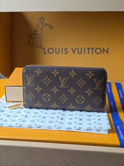 春夏特惠💰400 原单LV M28277 LV经典Zippy长款拉链钱夹 商品图0
