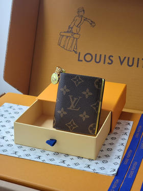 春夏特惠💰430 原单LV M14718绿色 本款 LV Charms 口袋钱夹