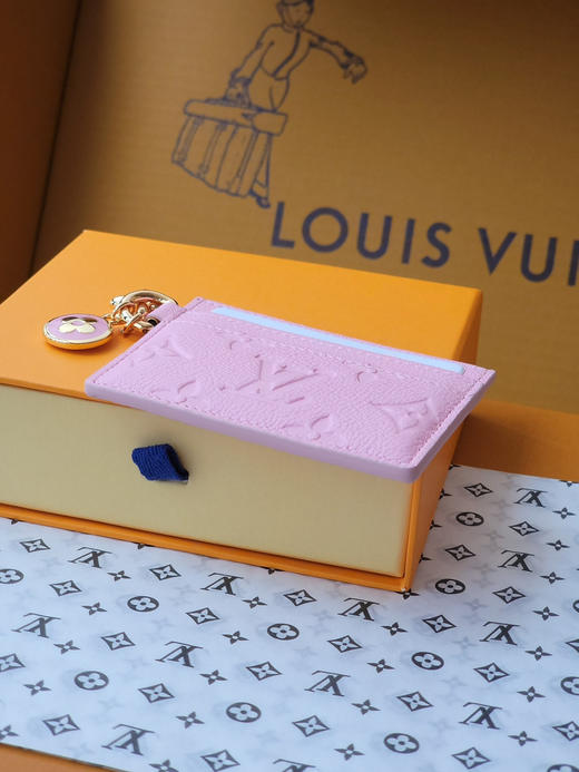 春夏特惠💰380 原单LV 卡包名片夹M13649 这款精致的LV Charms名片夹 商品图7