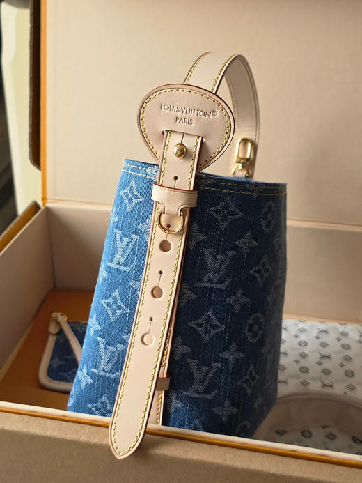 春夏特惠💰780 原单LV M28107蓝色牛仔布 本款 Denim Rendez-Vous 系列 All In BB 手袋 商品图4